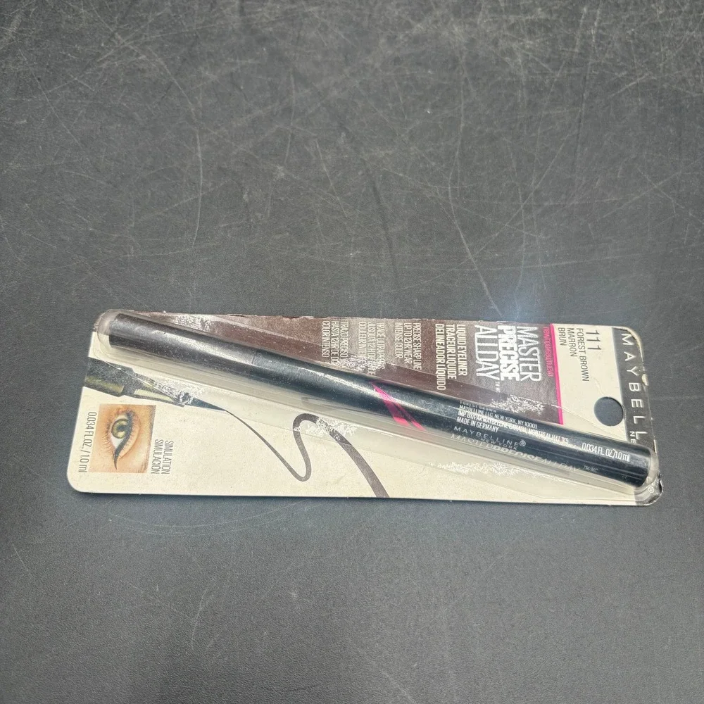 Maybelline Master Precise All Day Liquid Eyeliner 111 Forest Brown 0.034 fl oz